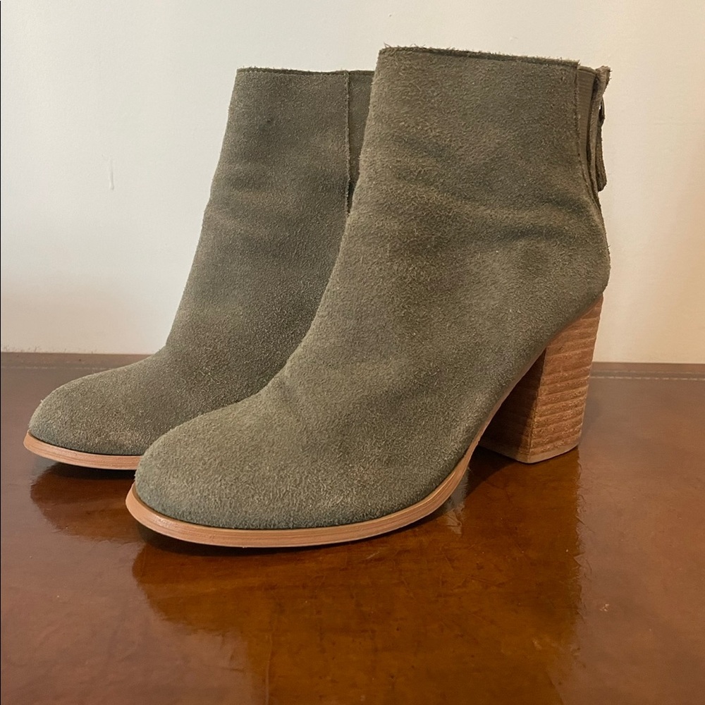 Army green suede booties